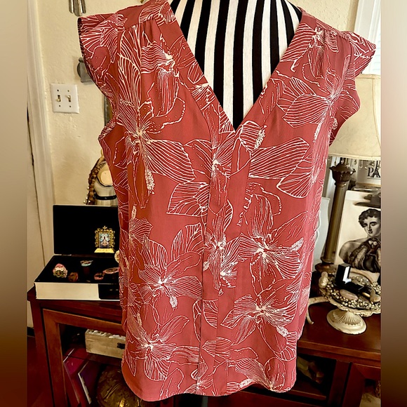 Tropical Palm Print Ruffle Cap Sleeves Casual Cute Top Burnt Orange Fun2Fun MED - Picture 4 of 8